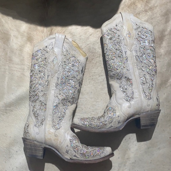 Corral Boots - Picture 1 of 10